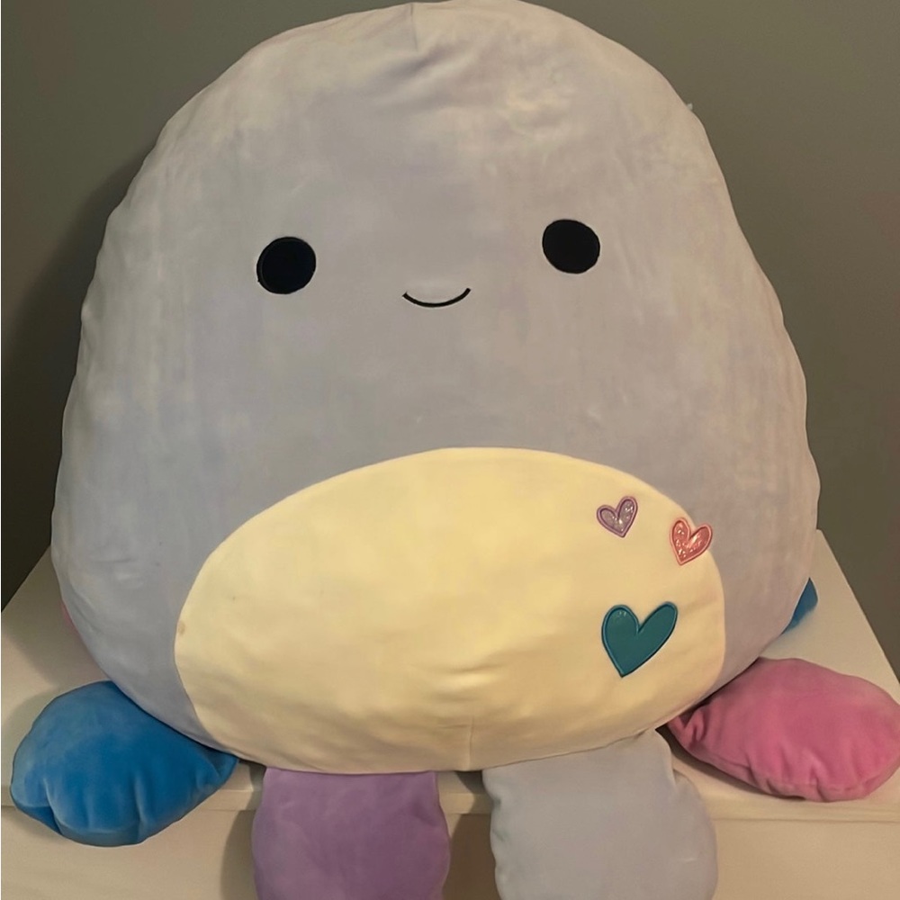 Rare beula octopus squishmallow